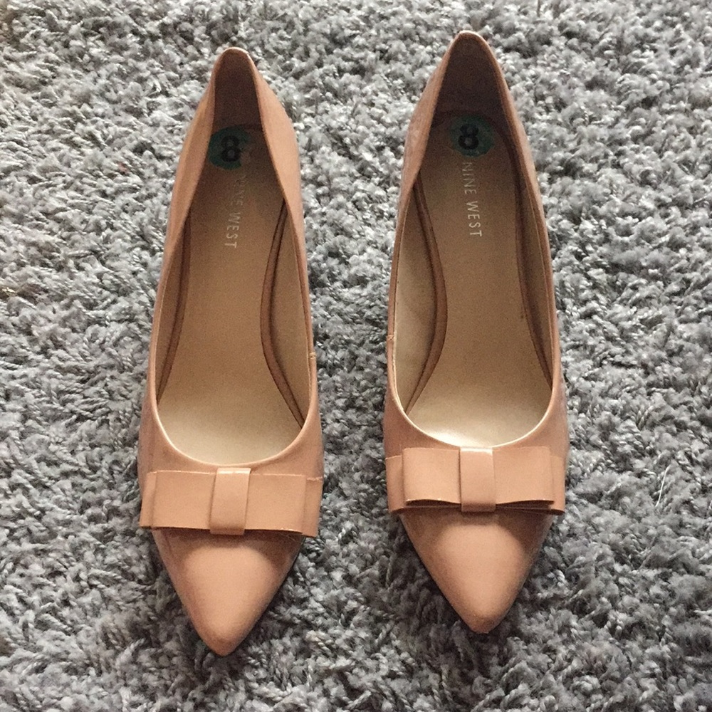 $ Drop‼️Nine West Nude Bow Kitten Heels